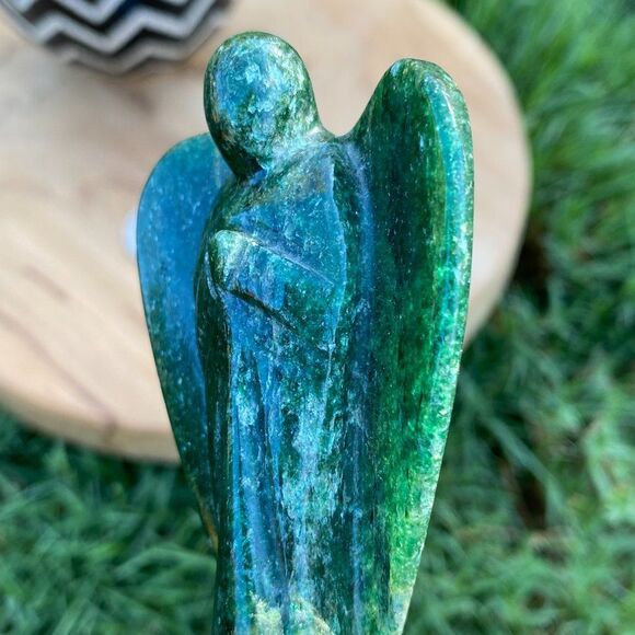 Dark Green Aventurine Angel - Picture 8 of 10